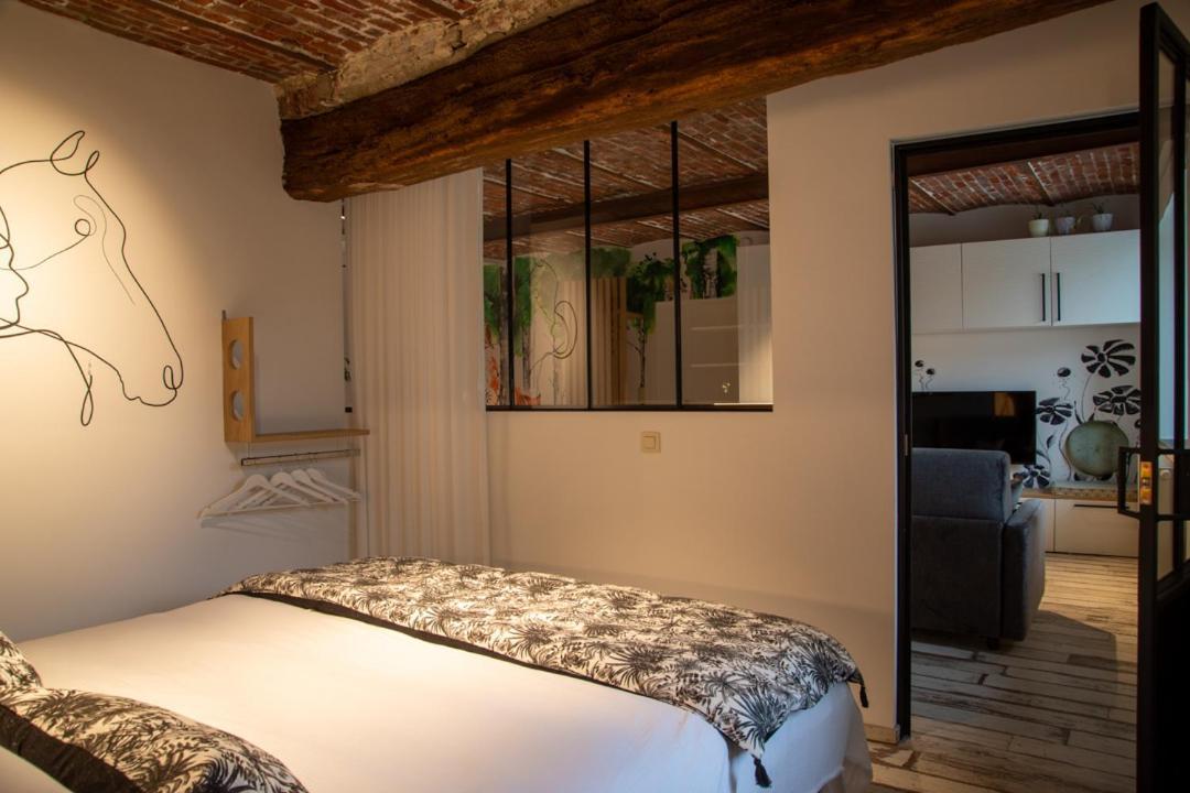 Le Relais De La Posterie Pension Gembloers Buitenkant foto